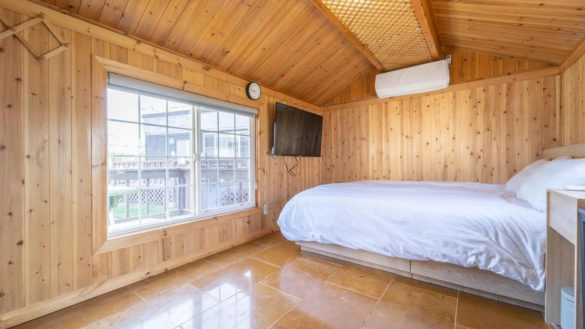 Jeju Bijalim Pension Pensjonat