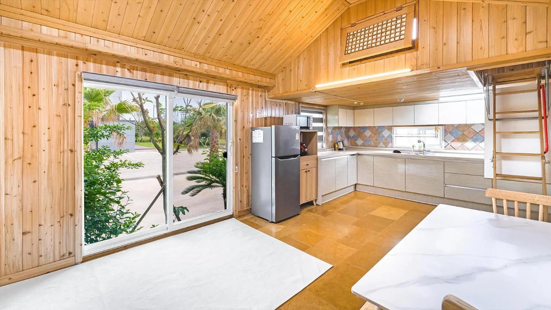 Jeju Bijalim Pension Pensjonat